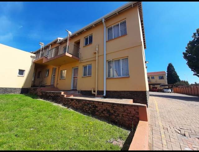 2 BEDROOM PROPERTY TO RENT IN GROBLERPARK